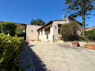 Villa unifamiliare via delle Peonie 72, Torre Muzza, Carini